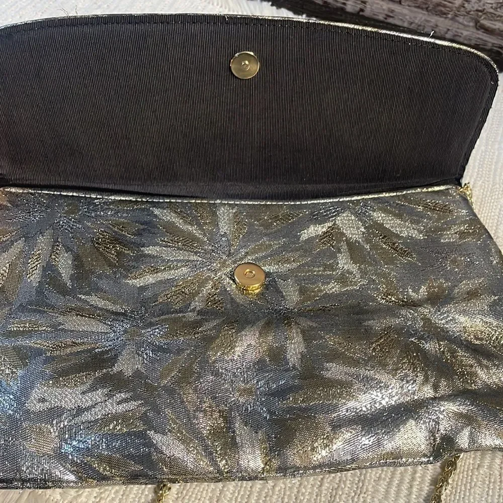 Evening Bag,Metallic Gold & Silver Floral Design,Goldtone Chain 10 1/2”W x 6” L